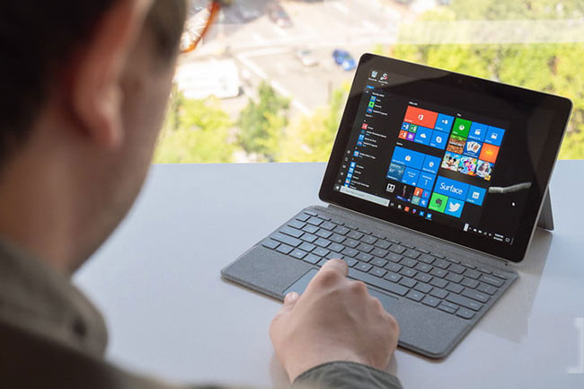 Microsoft Surface Go