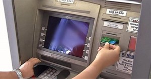 Video: Máy ATM hoạt động như thế nào?