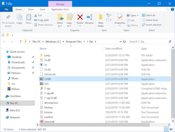 File thực thi tương ứng được chọn khi thư mục mở