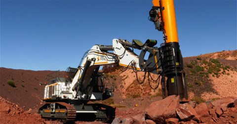 Video: Cận cảnh cỗ máy xẻ vỡ đá tảng và bê tông trong nháy mắt