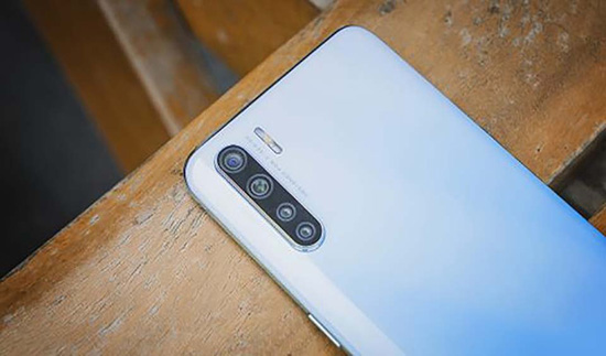 Cụm camera chính của Oppo F15