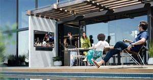 Samsung The Terrace: TV ngoài trời kháng nước, kháng bụi, độ phân giải 4K