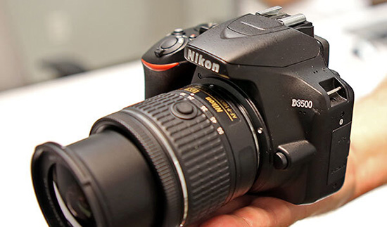 Nikon D3500