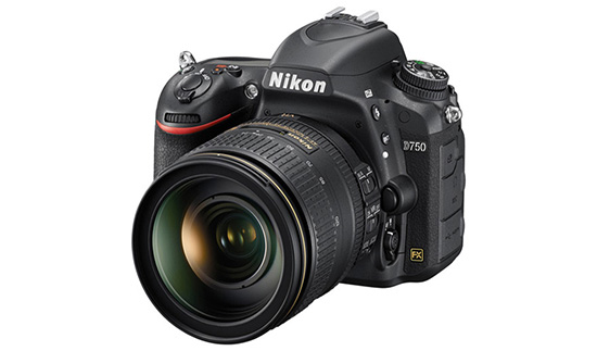 Nikon D780