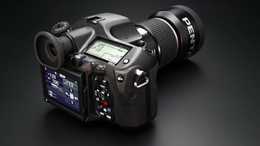 Pentax 654Z
