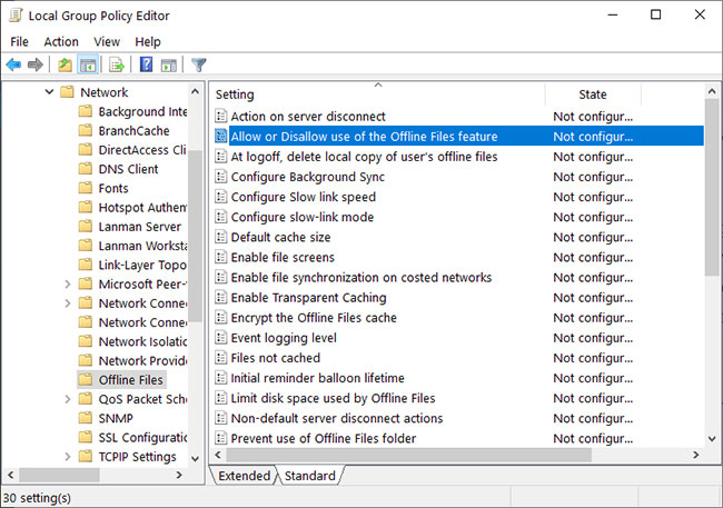 Tìm và nhấp đúp vào policy Allow or Disallow use of the Offline Files feature