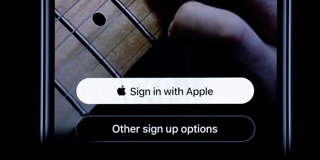 "Sign in with Apple" được cho là phương thức đăng nhập linh hoạt cho người dùng nhưng vẫn đảm bảo sự riêng tư