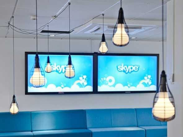 Câu nói đầu tiên được chuyển qua Skype là bằng tiếng Estonia