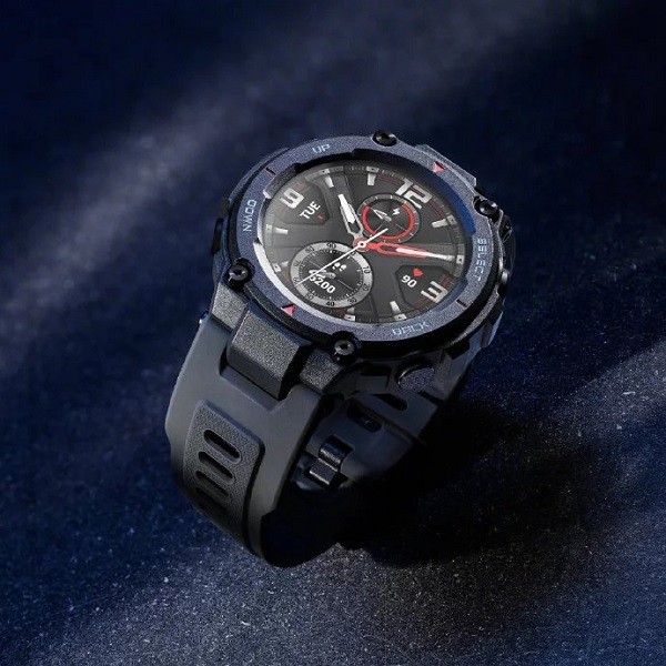 Amazfit T-Rex - hầm hố nhưng cũng không kém phần thông minh
