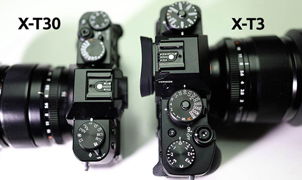 Ống ngắm của X-T3 lồi ra nhiều hơn so với X-T30