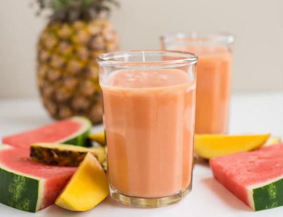 Cách làm nước ép dưa hấu cà rốt giảm cân