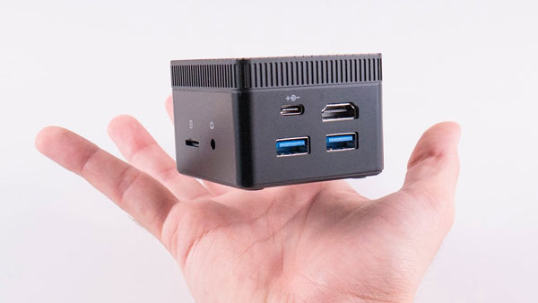 LarkBox, chiếc PC mini chỉ nhỏ bằng lòng bàn tay