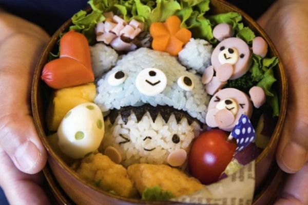 Mẫu cơm Bento cho bé trai