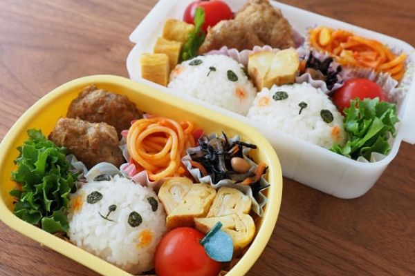 Hộp cơm Bento gấu trúc dễ thương