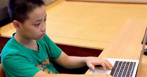 Trần Trọng Nghĩa, cậu bé 12 tuổi biết 8 ngôn ngữ lập trình, khiến các 'cao thủ' trong nghề thán phục