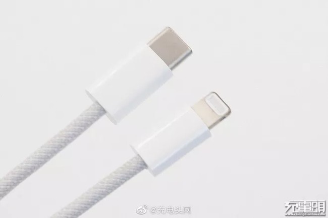 Dự kiến cáp sạc iPhone 12 sẽ bền bỉ hơn do được bọc dù
