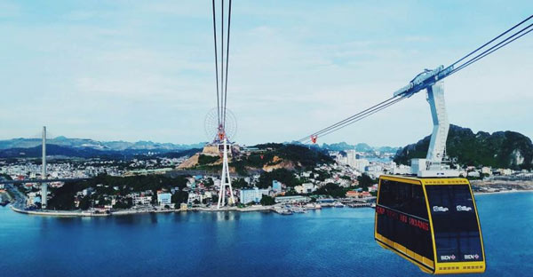 Cáp treo ở Quảng Ninh