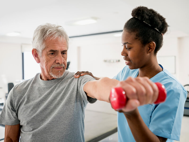 Những lưu ý khi phục hồi chức năng sau đột quỵ