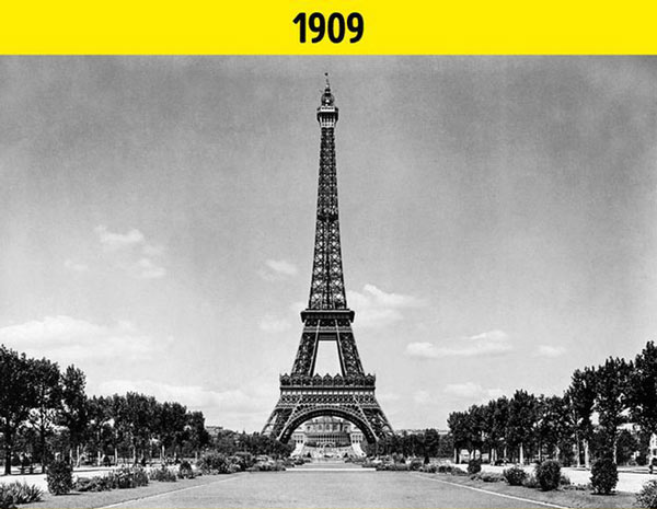 Tháp Eiffel năm 1909