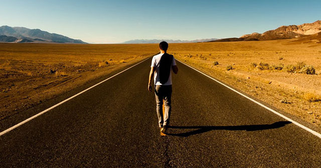 Đừng tìm kiếm những con đường tắt không thể đi