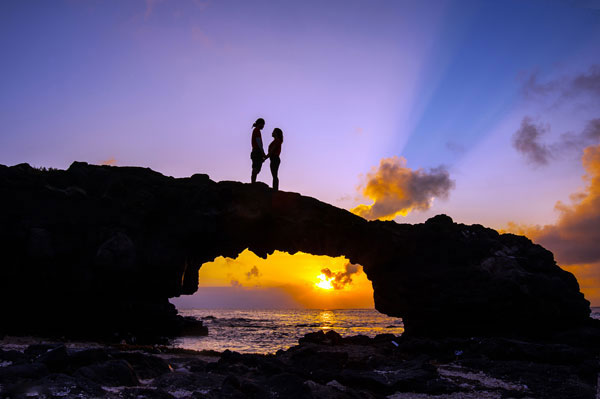 Vào bất kỳ thời điểm nào trong ngày cổng Tò Vò đều có vẻ đẹp riêng