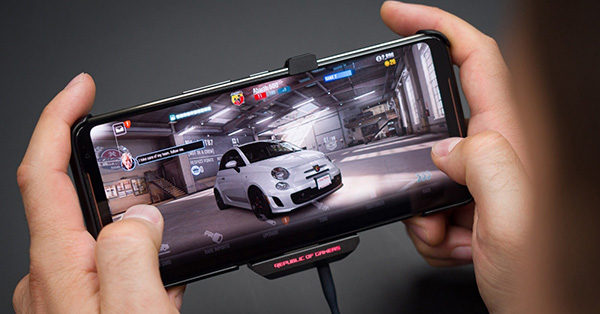 ROG Phone 3 có thể chơi thoải mái các tựa game từ nặng đến nhẹ