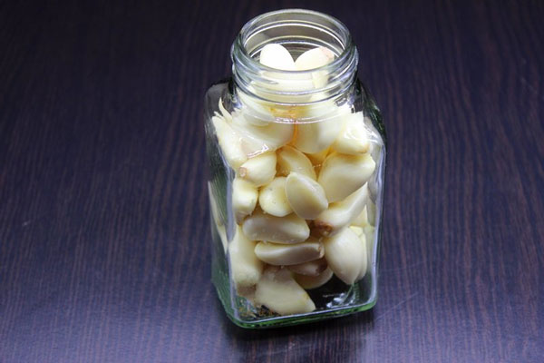 Bảo quản tỏi đã bóc vỏ