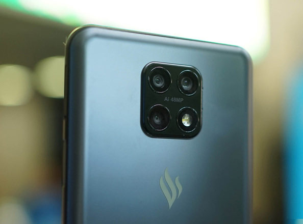 Vsmart Aris 5G.