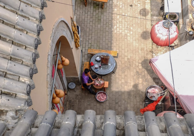 Nhà yaodong tại Thiện Huyện có chi phí xây dựng thấp nhưng đem lại không gian sống lý tưởng, ấm vào mùa đông và mát vào mùa hè