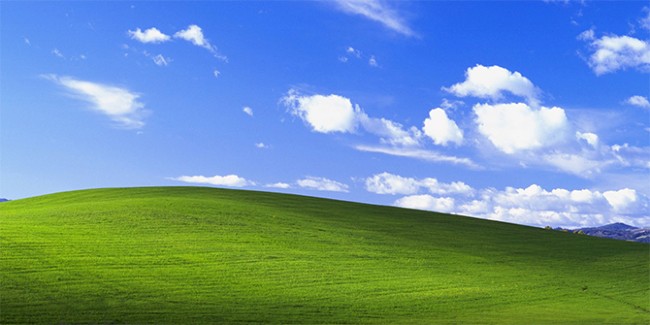Tái hiện nơi chụp hình nền Windows XP: \