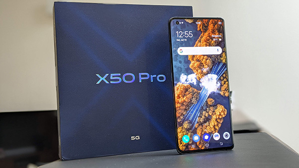 Màn hình hiển thị đẹp của X50 Pro