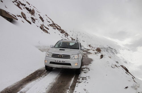 Đường cao nhất thế giới - Khardungla