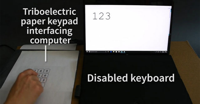 Bàn phím từ giấy