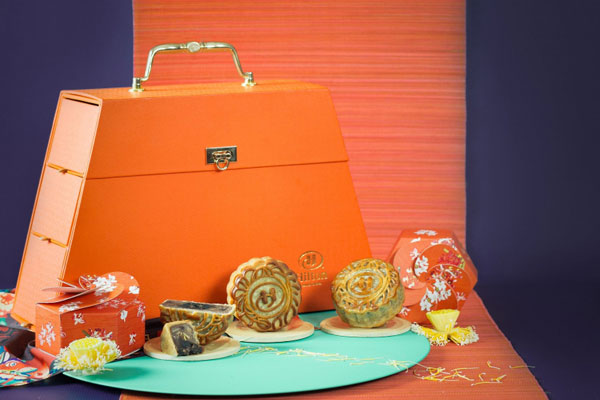 Bánh trung thu cao cấp Hilton Hanoi Opera