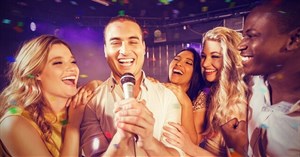 [Tư vấn] Nên mua loa kẹo kéo hát karaoke loại nào hay? Mua ở đâu?