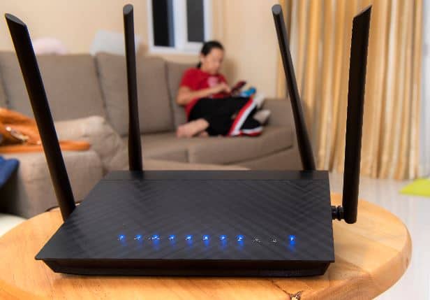 Internet khiến mọi người dành quá nhiều thời gian trực tuyến