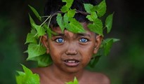 Bộ tộc kỳ bí ở Indonesia với đôi mắt xanh biếc như màu trời