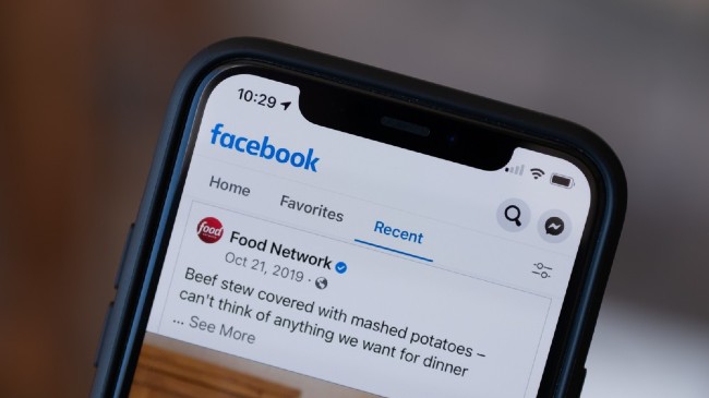 Facebook thử nghiệm News Feed theo thứ tự thời gian trên thiết bị di động