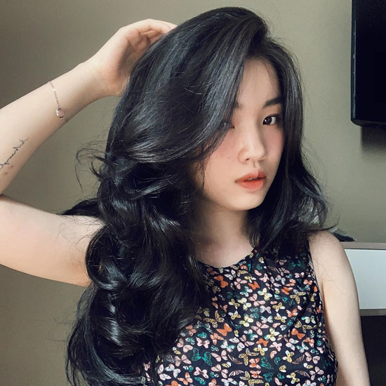 Tóc uốn bồng bềnh