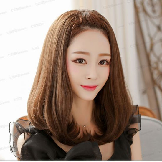 Tóc uốn cụp đuôi