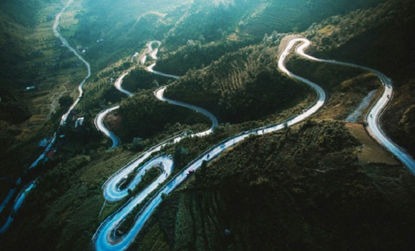 Cung đường Hạnh Phúc