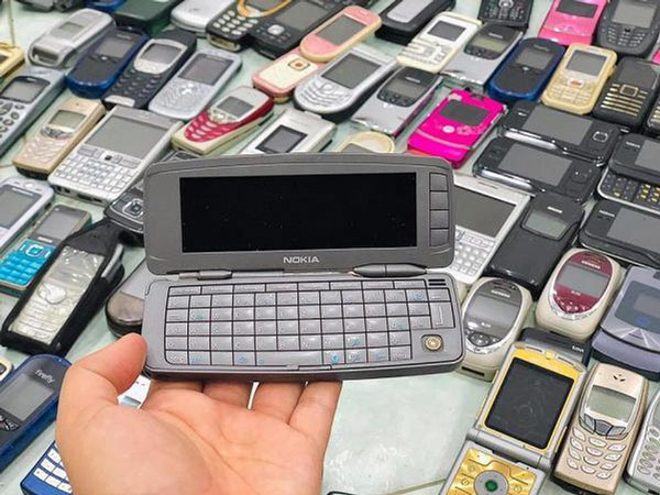 Chiếc Nokia 9300