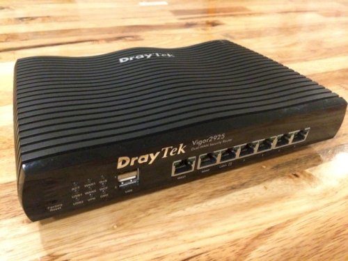 Đánh giá Draytek 2925: Router chuyên dụng cho các doanh nghiệp