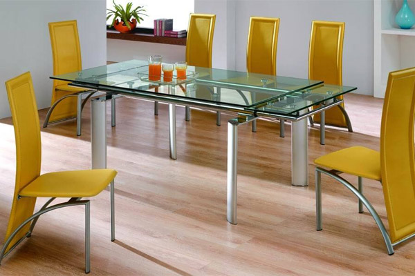 Bàn ăn mặt kính kết hợp chất liệu đa dạng 1
