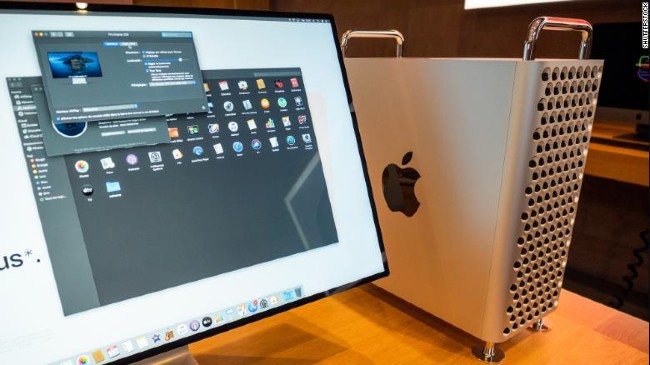 Máy tính Mac Pro và màn hình Pro Display XDR