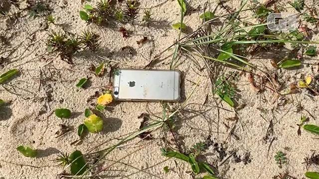 Chiếc iPhone vẫn còn gần như nguyên vẹn