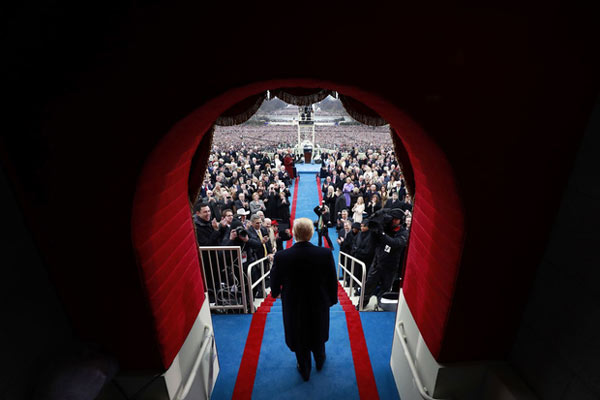 Tháng 1 năm 2017, tổng thống đắc cử Mỹ Donald Trump đến dự lễ nhậm chức.