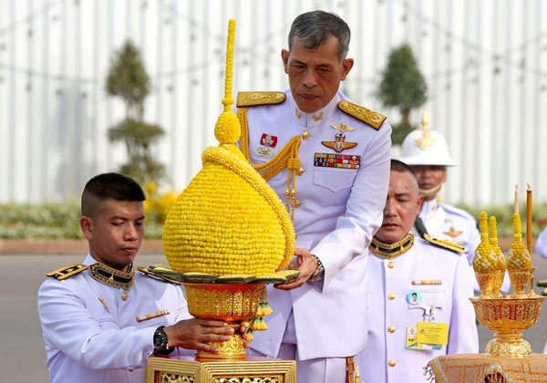 Maha Vajiralongkorn hay Rama X chính thức nhậm lễ đăng quang Quốc vương Thái Lan, ngày 4 tháng 5 năm 2019. Đây là vị vua thứ 10 của vương triều Chakri.