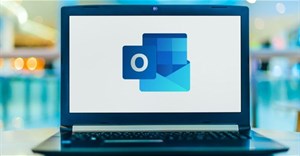 Cách tìm tệp đính kèm nhanh trong email Outlook