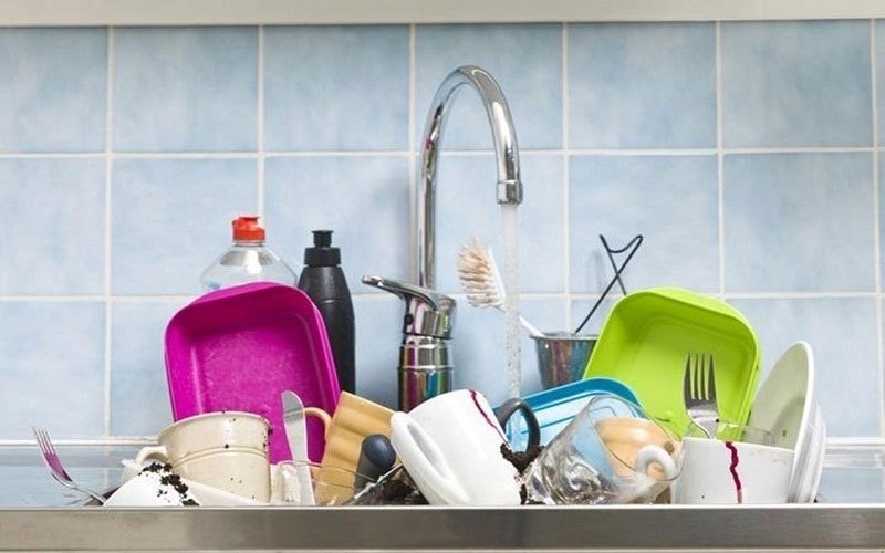 Không nên ngâm lưỡi dao quá lâu trong nước